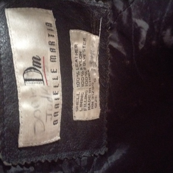 Black 100%Leather Jacket Women's size Small - Picture 3 of 4